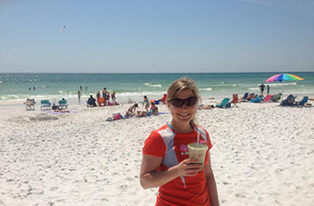 all organic green juice post red eye flight essential for healthy Summer travel