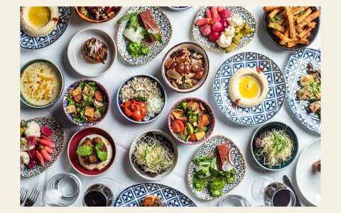 Healthy organic Lebnanese mezze small plates