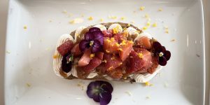 Delicious toast from top healthy brunch spot Vibrant in Houston found in the Healthy Anywhere App